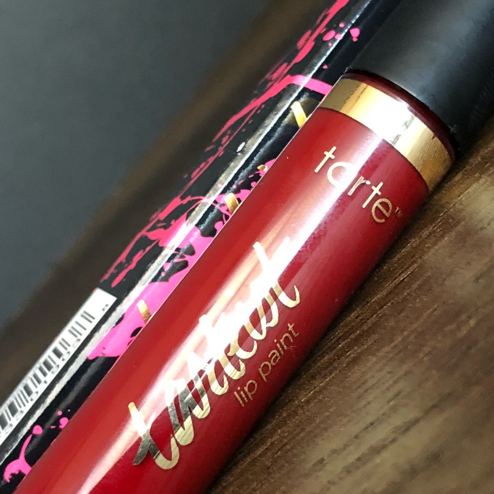 🌿 Tarte Lip Paint (matte - cheerleader)